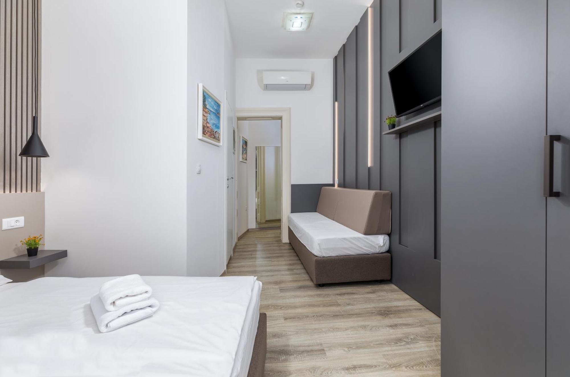 PUY Boutique Suites Joyce מראה חיצוני תמונה