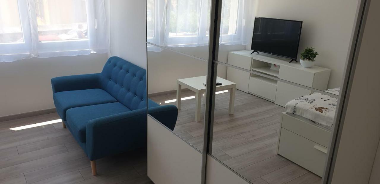 PUY Boutique Suites Joyce מראה חיצוני תמונה